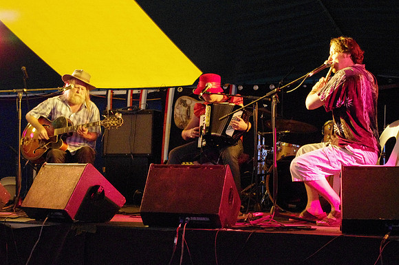 Thrillbilly Stomp on stage