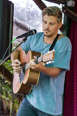 Opening his act - Kyle Lionhart