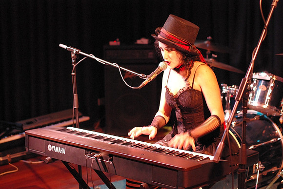 Winsome performers 8