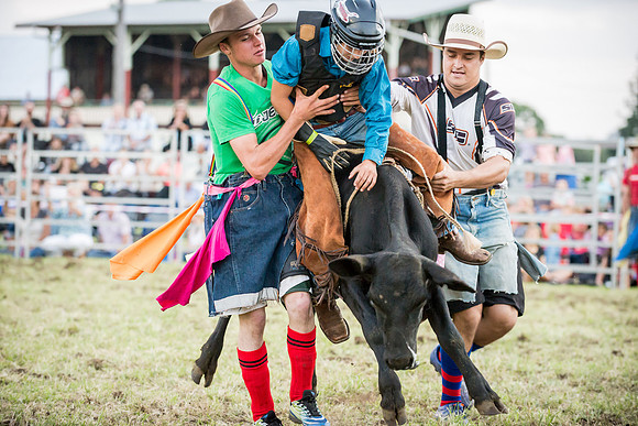 Assisted dismount