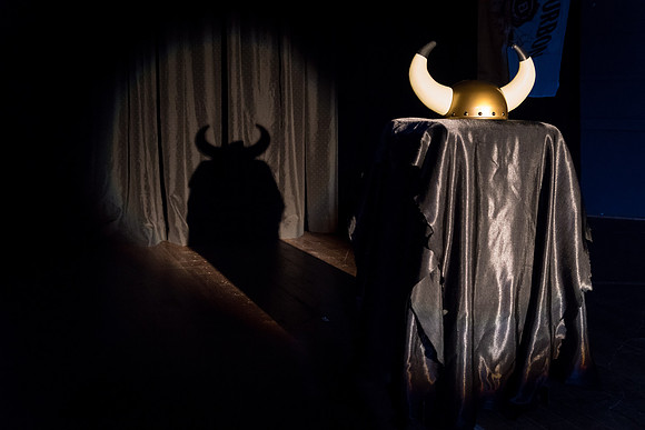 The Mr Beef crown on it's pedestal onstage. Mr Beef 2016