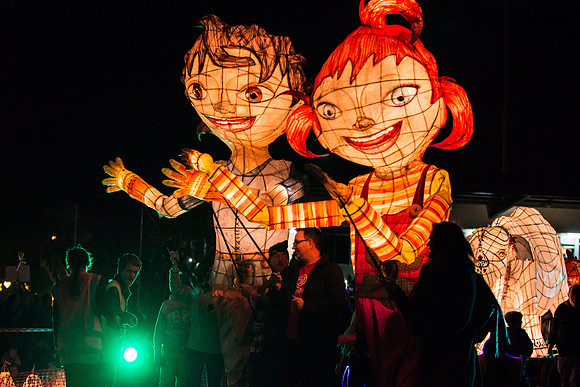Dirt Girl alongside Rust Boy - Lismore Lantern Parade 2015