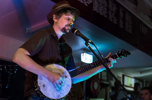 Banjo in blue