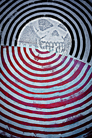 Skull circle