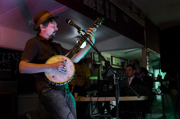 Banjo up front